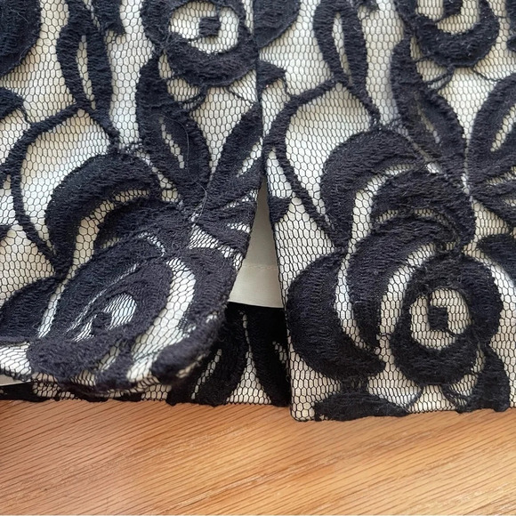 Ann Taylor 6 Black White Lace Pencil Knee Length Skirt Formal Cocktail Business - Picture 3 of 10